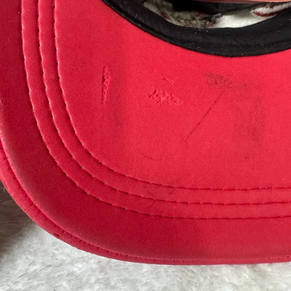 Vintage Chicago Bulls Leather Drew‎ Pearson Snapback Hat Cap NBA Red and Black